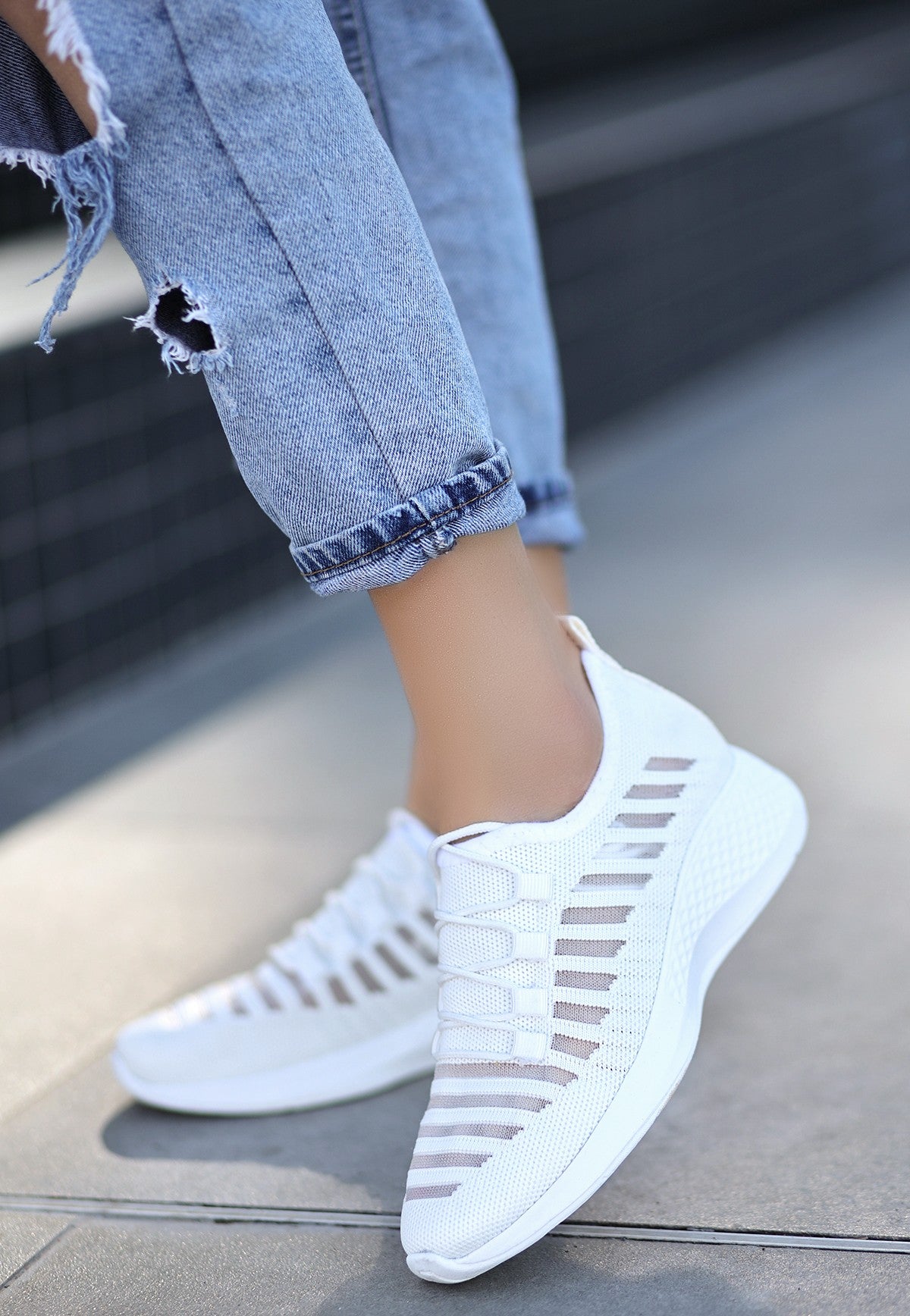 Wina Beyaz Triko Spor Ayakkabı