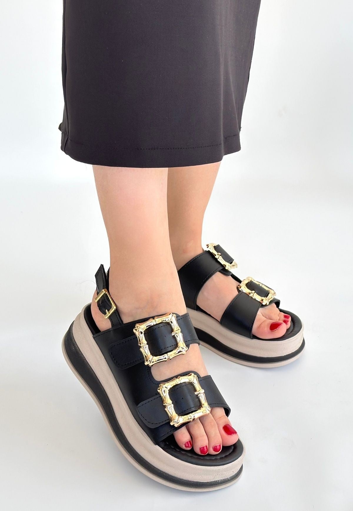 Stan Siyah Cilt Sandalet